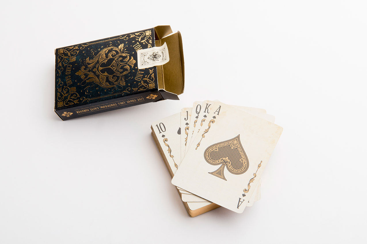 TOMORROWLAND CARD GAME - 1
